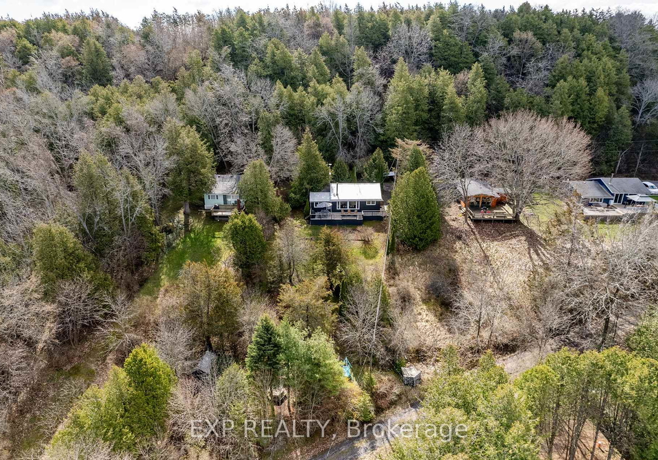 23-pc-lane-prince-edward-county-ontario-x12477154