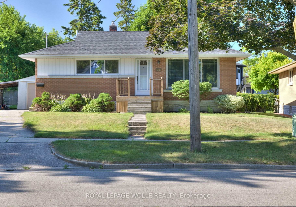 71-broadmoor-avenue-kitchener-ontario-x12477214
