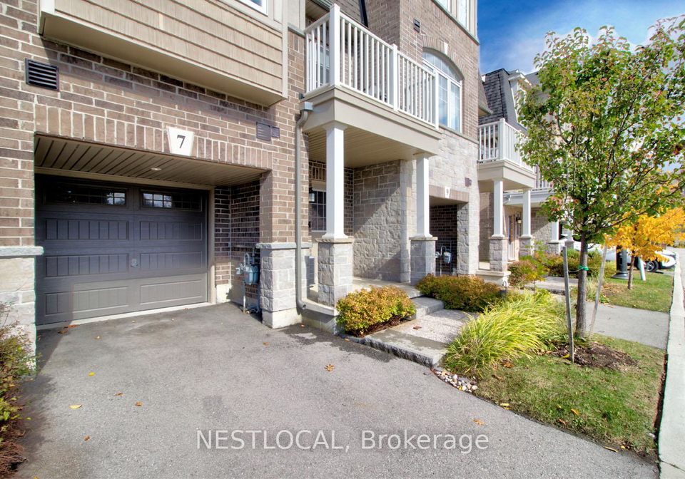 7-pim-lane-hamilton-ontario-x12477321