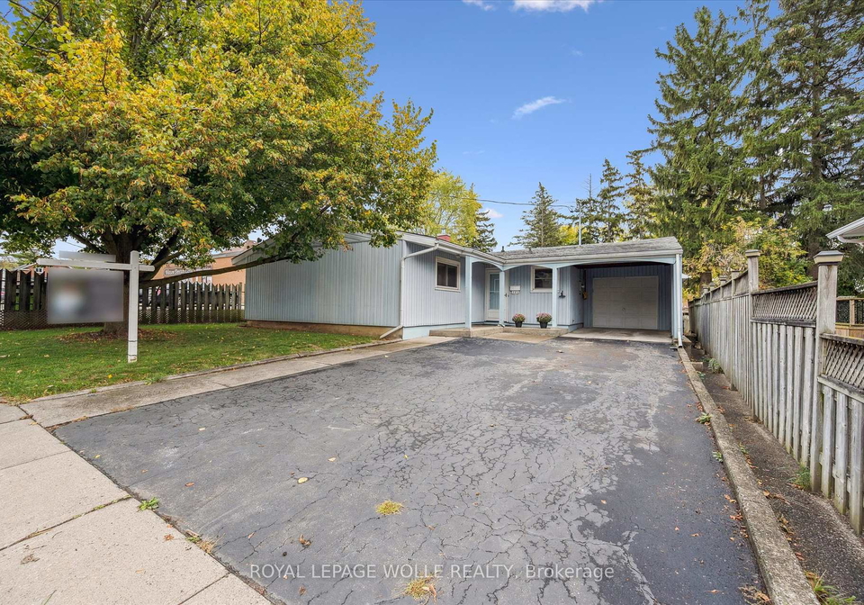 127-chestnut-street-s-cambridge-ontario-x12477426