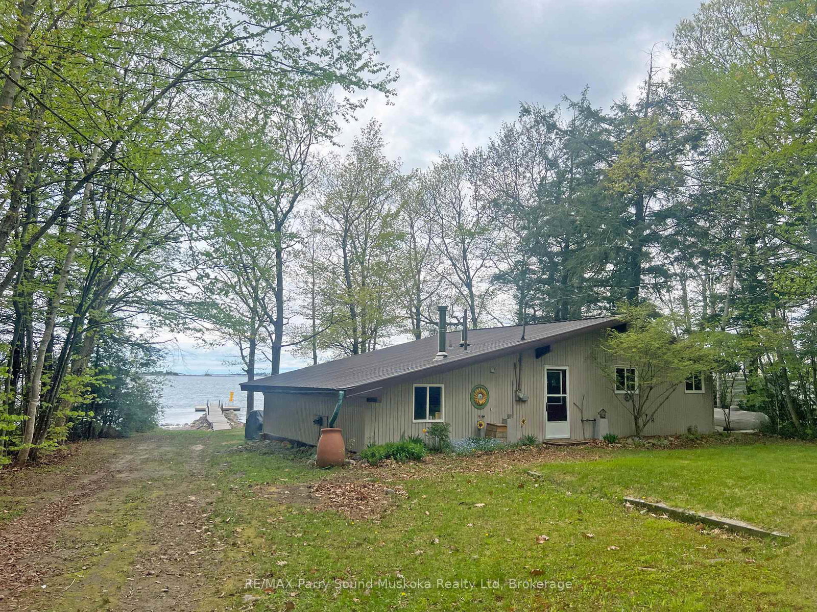 400-lot-1-oak-point-road-parry-sound-ontario-x12477555