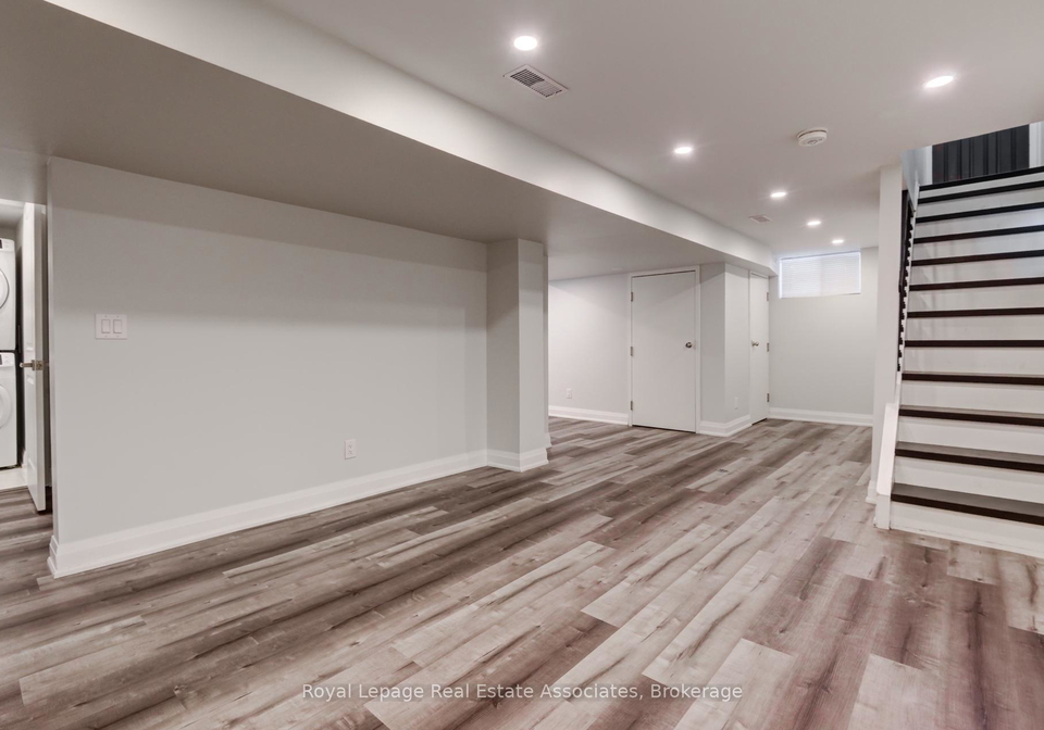 22-st-james-street-brantford-ontario-x12477631