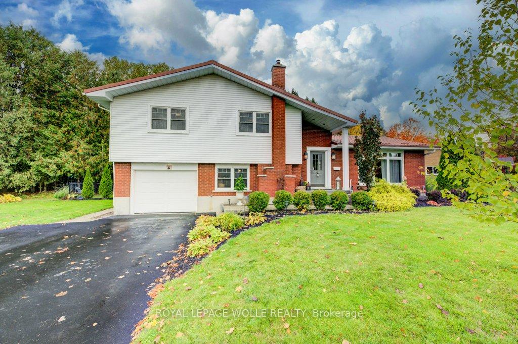 4-mcdonald-street-w-north-perth-ontario-x12477668