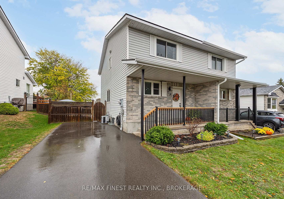 13-clifford-street-loyalist-ontario-x12477896
