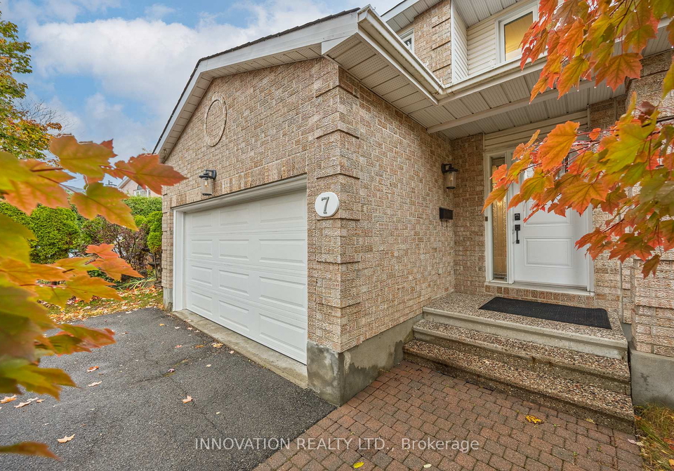 7-hyannis-avenue-ottawa-ontario-x12477930