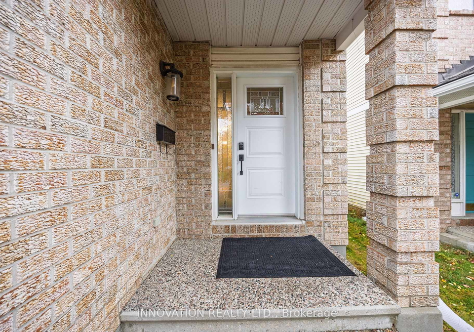 7-hyannis-avenue-ottawa-ontario-x12477930