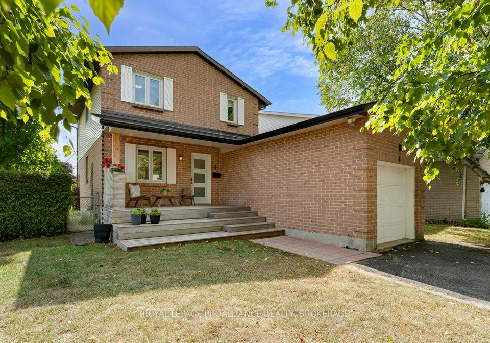 4-glenaire-mews-kingston-ontario-x12477960