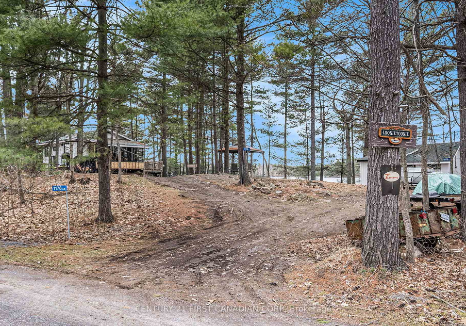 1176-sparks-lane-frontenac-ontario-x12478012