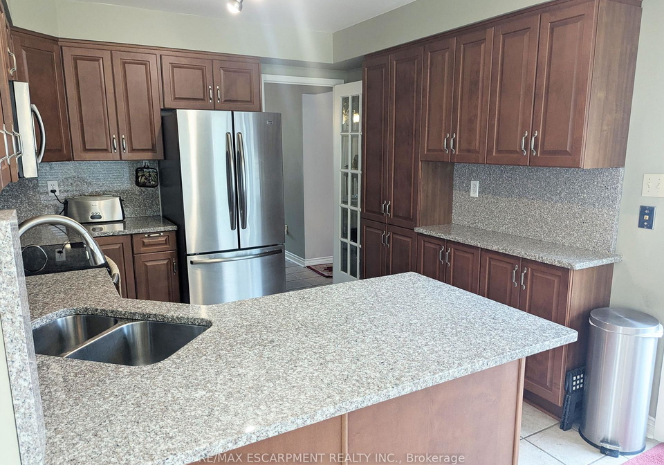 537-westman-avenue-peterborough-ontario-x12478060