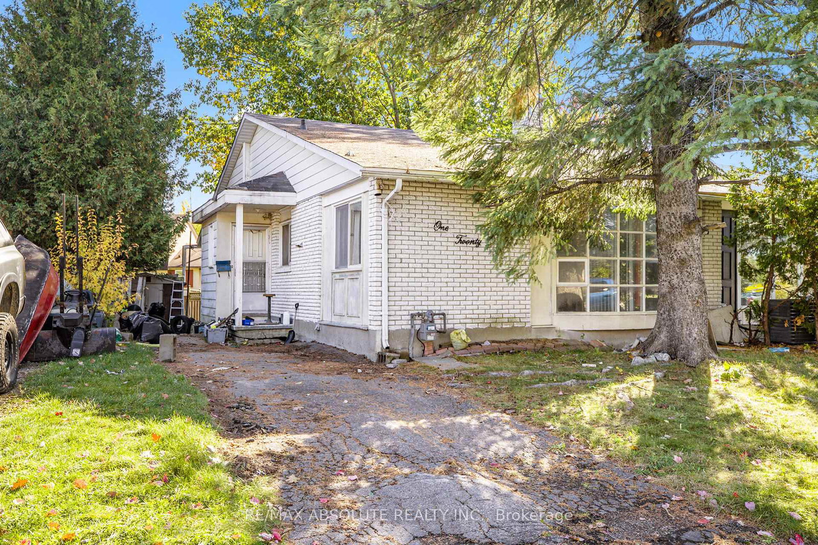 120-woodfield-drive-ottawa-ontario-x12478075