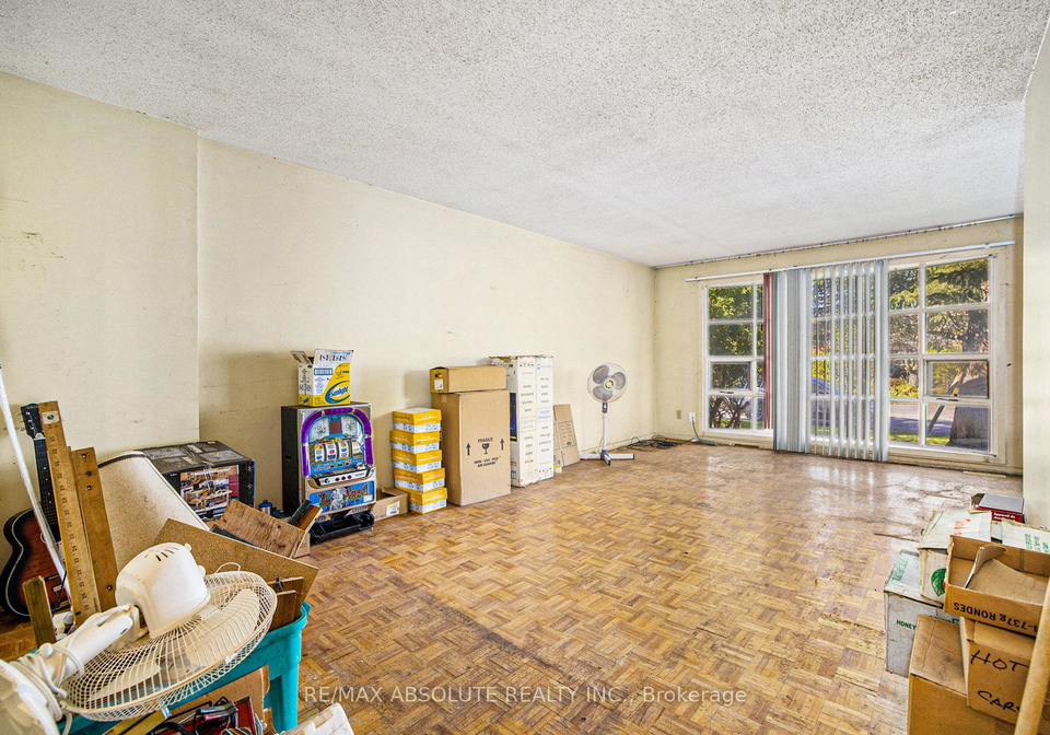 120-woodfield-drive-ottawa-ontario-x12478075