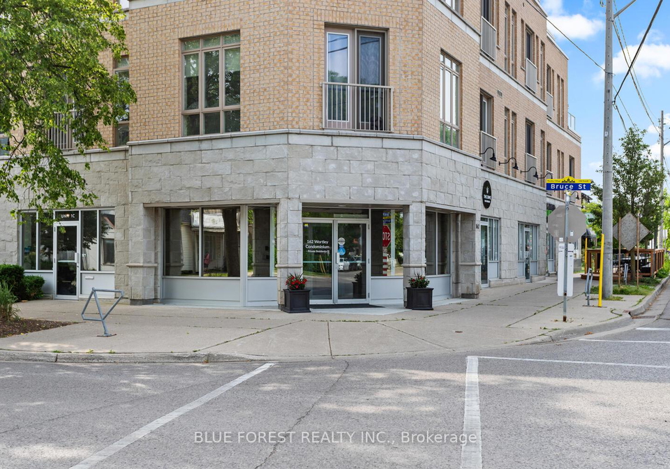 162-wortley-road-london-south-ontario-x12478261