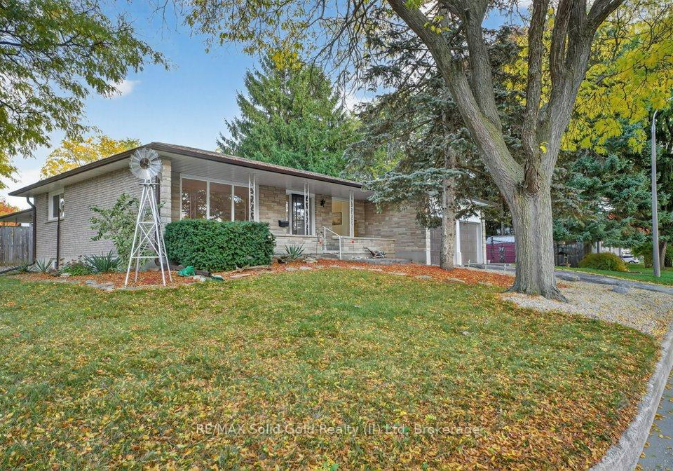 266-grangewood-court-waterloo-ontario-x12478281