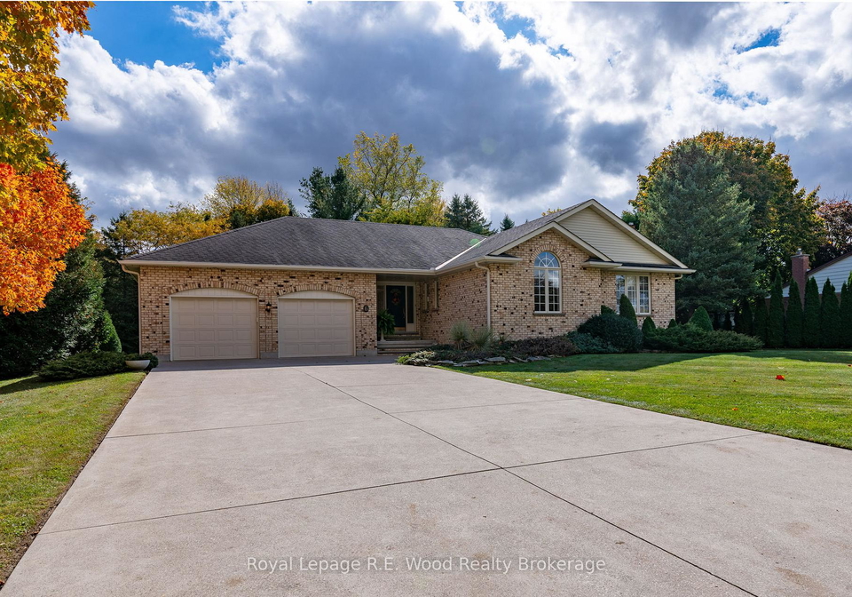 39710-shady-lane-crescent-southwold-ontario-x12478450