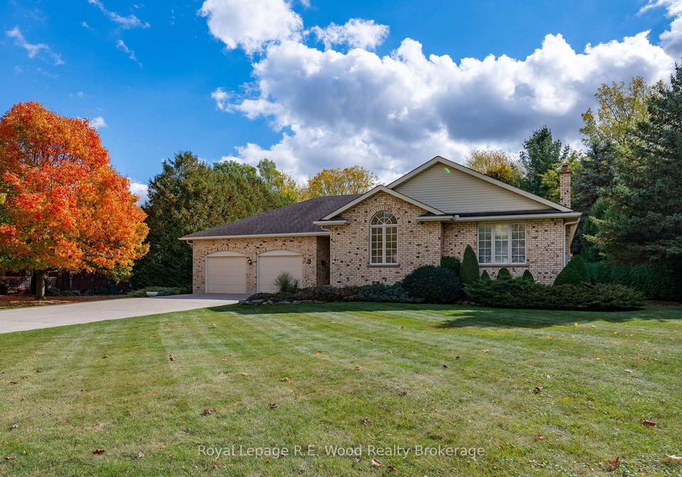 39710-shady-lane-crescent-southwold-ontario-x12478450