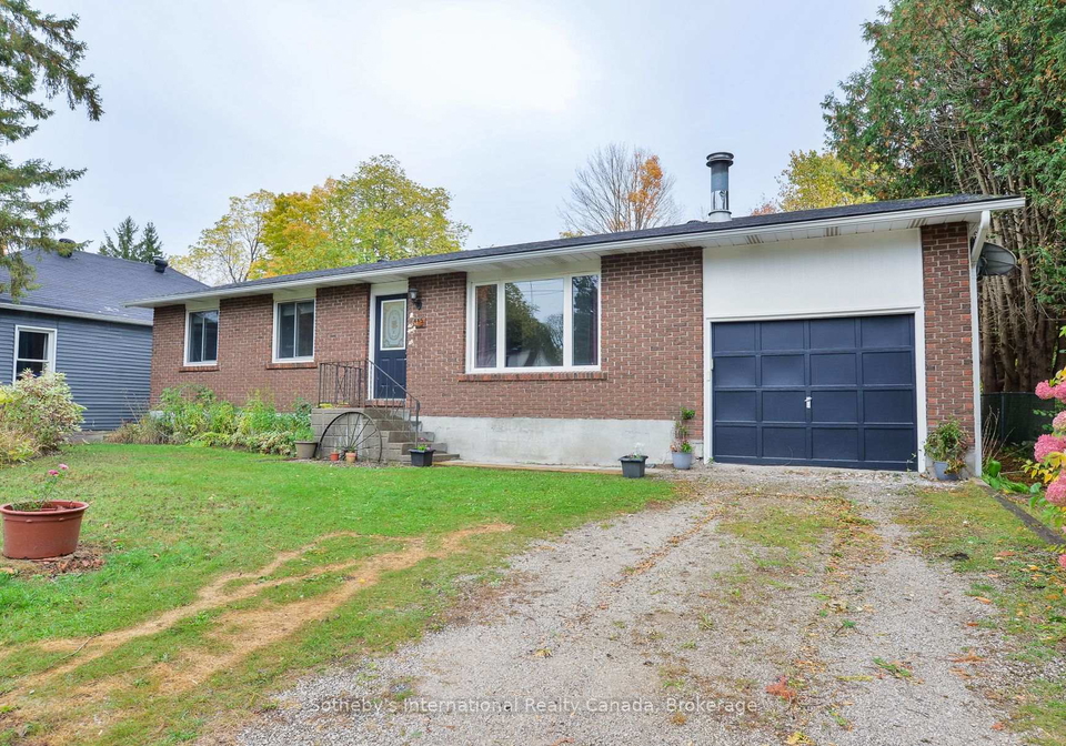 445-farquhar-street-gravenhurst-ontario-x12478547