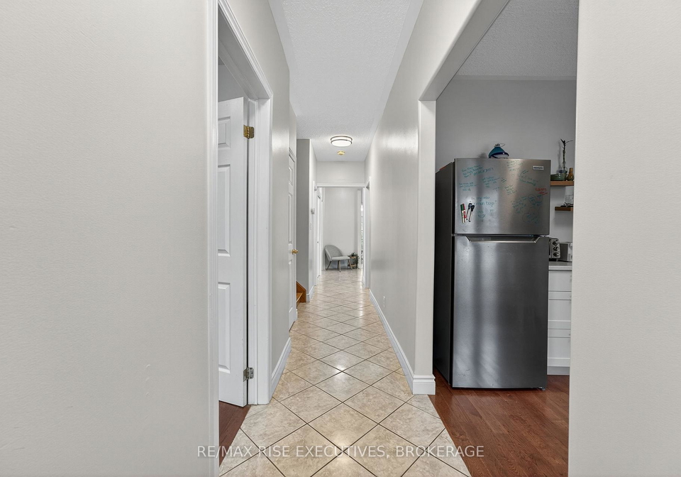 47-livingston-street-kingston-ontario-x12478573