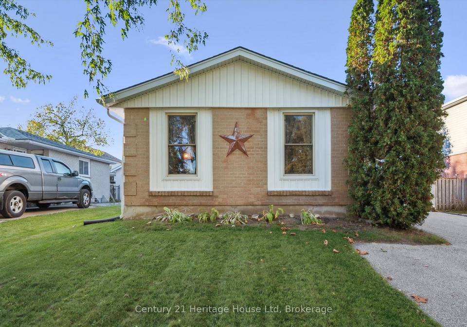 345-stornoway-drive-centre-wellington-ontario-x12478655