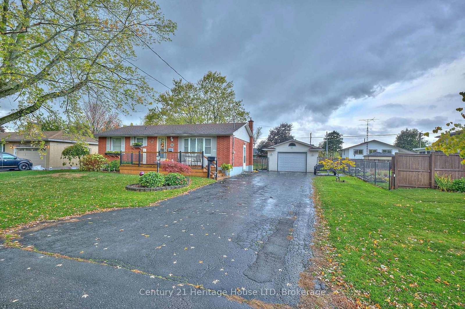 845-parkdale-avenue-fort-erie-ontario-x12478773