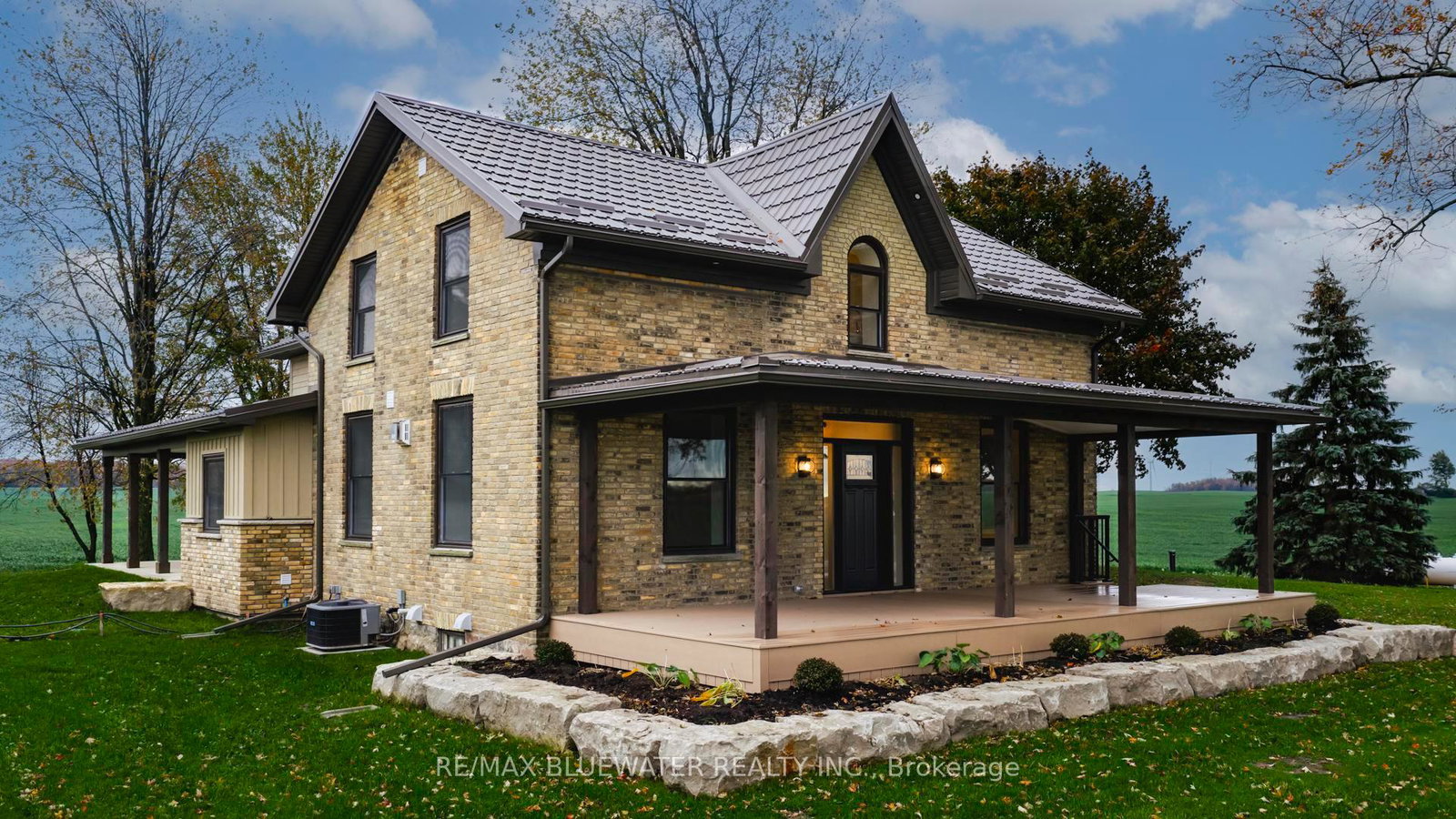 75184-goshen-line-bluewater-ontario-x12478794