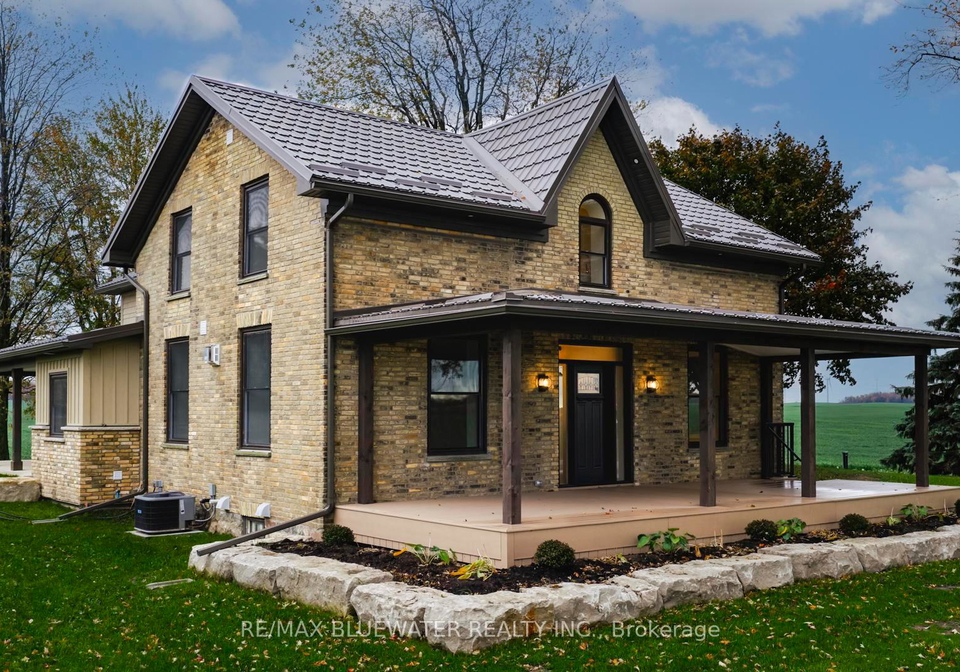 75184-goshen-line-bluewater-ontario-x12478794