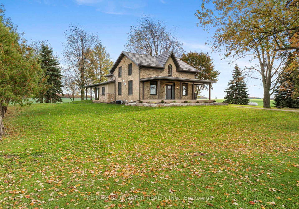 75184-goshen-line-bluewater-ontario-x12478794