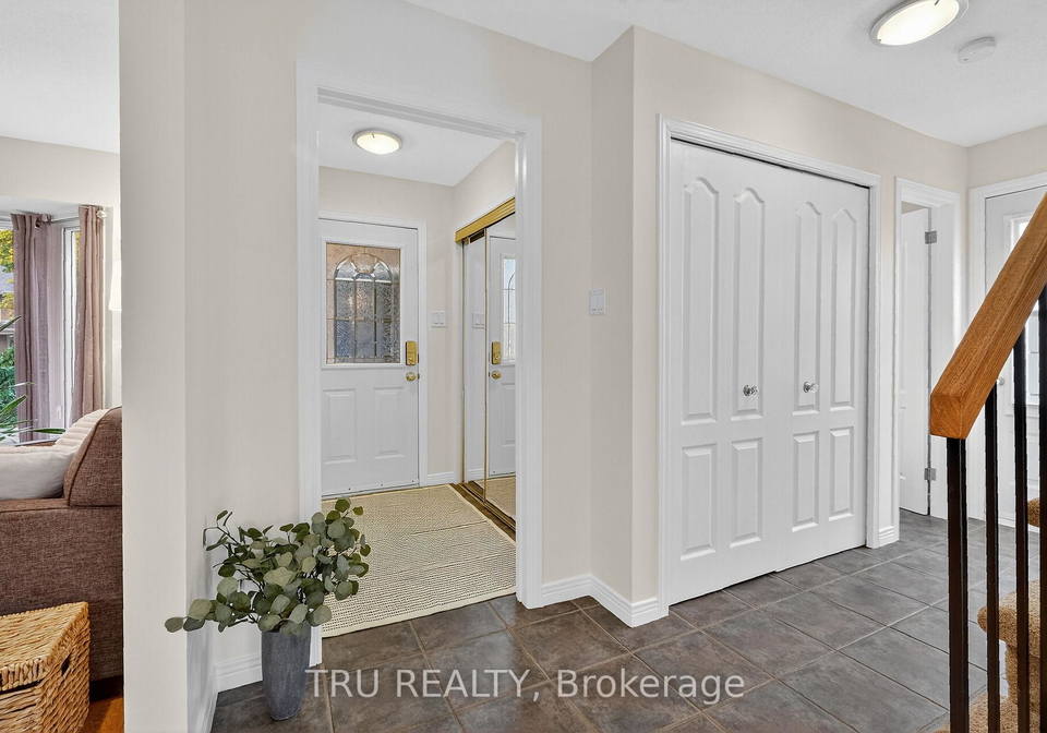 1518-kamouraska-circle-ottawa-ontario-x12479087