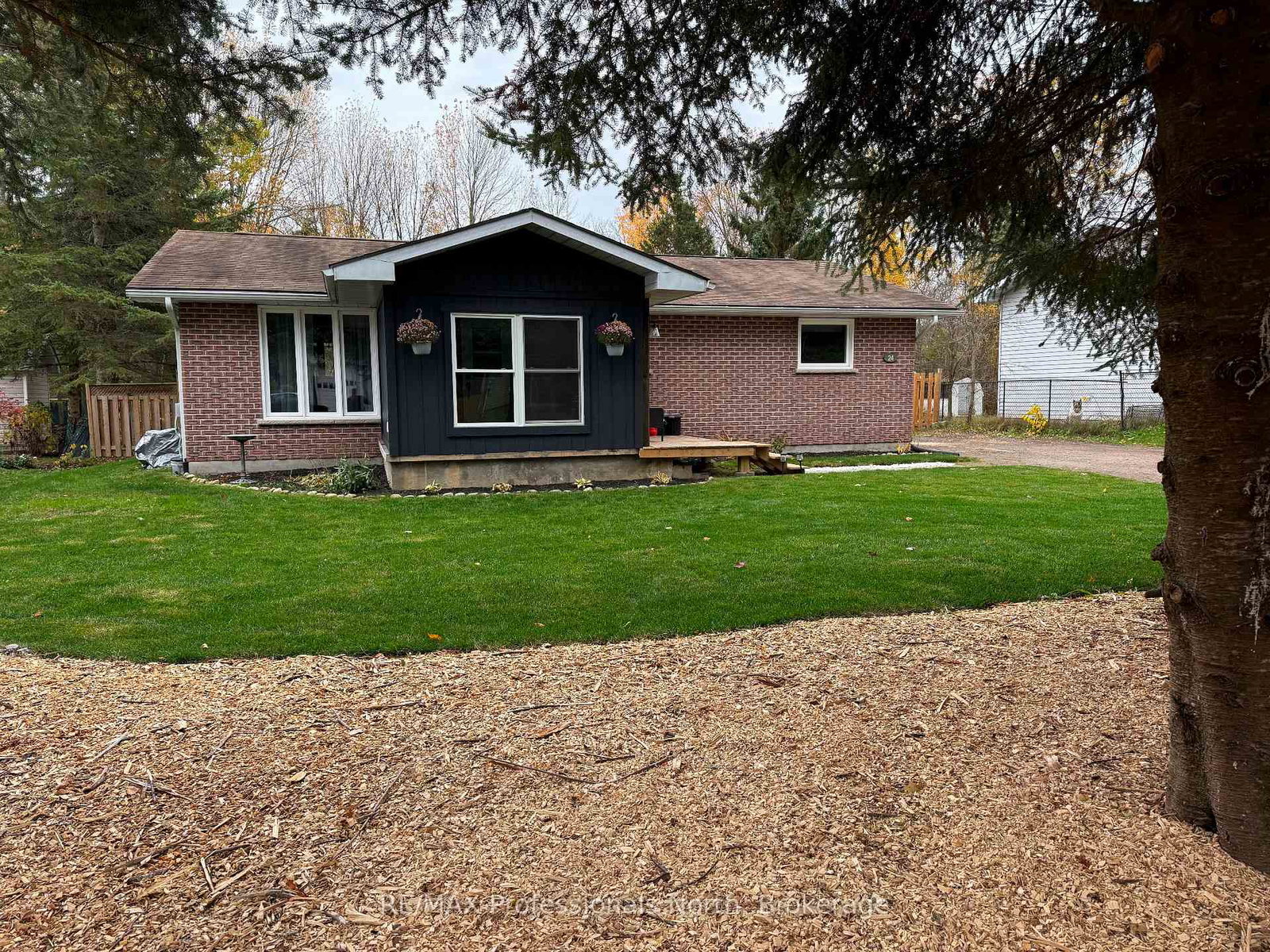 24-anson-street-minden-hills-ontario-x12479243