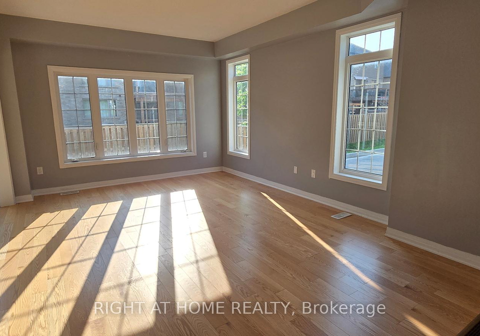 80-leeson-street-east-luther-grand-valley-ontario-x12479763