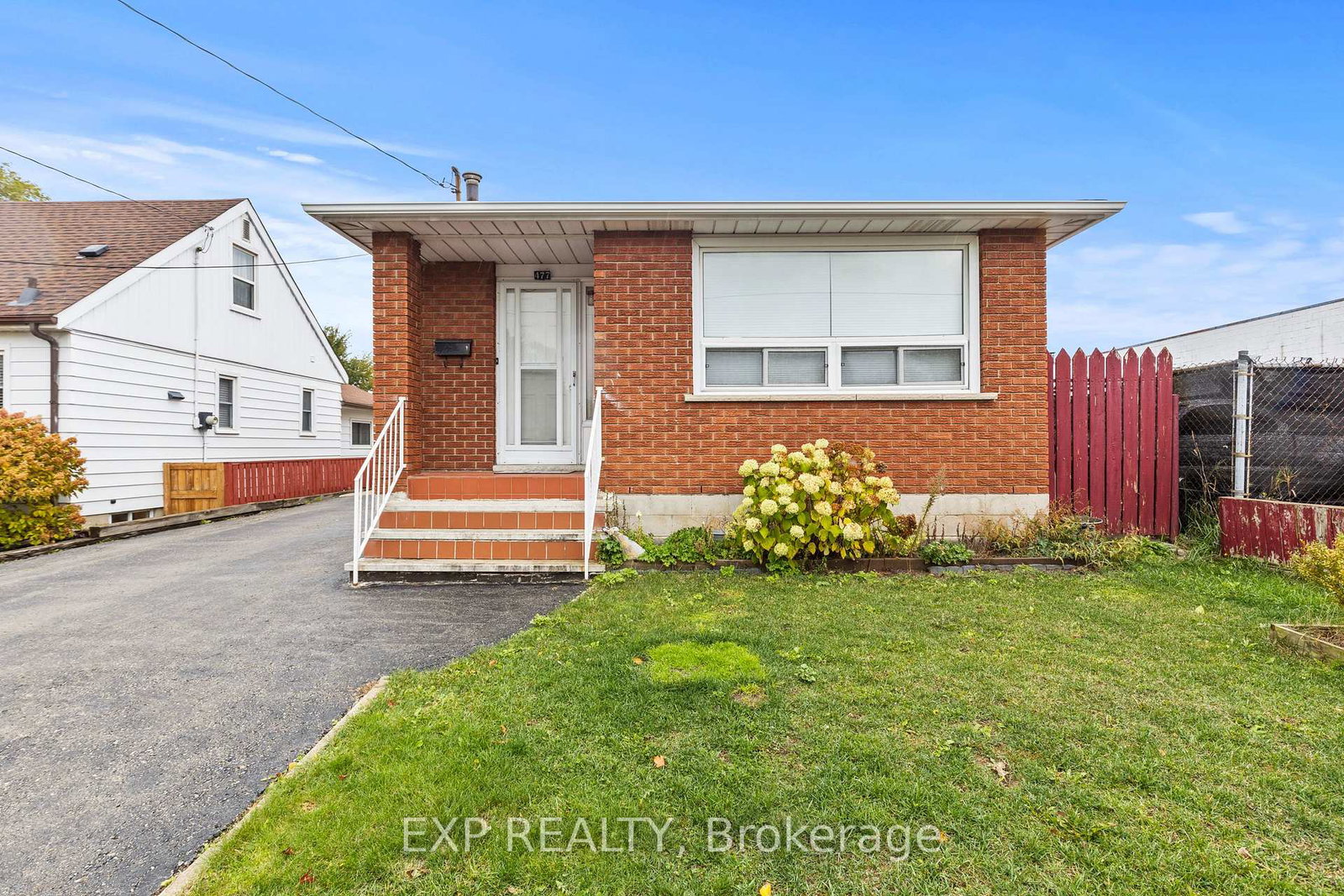 477-east-38th-street-hamilton-ontario-x12479924
