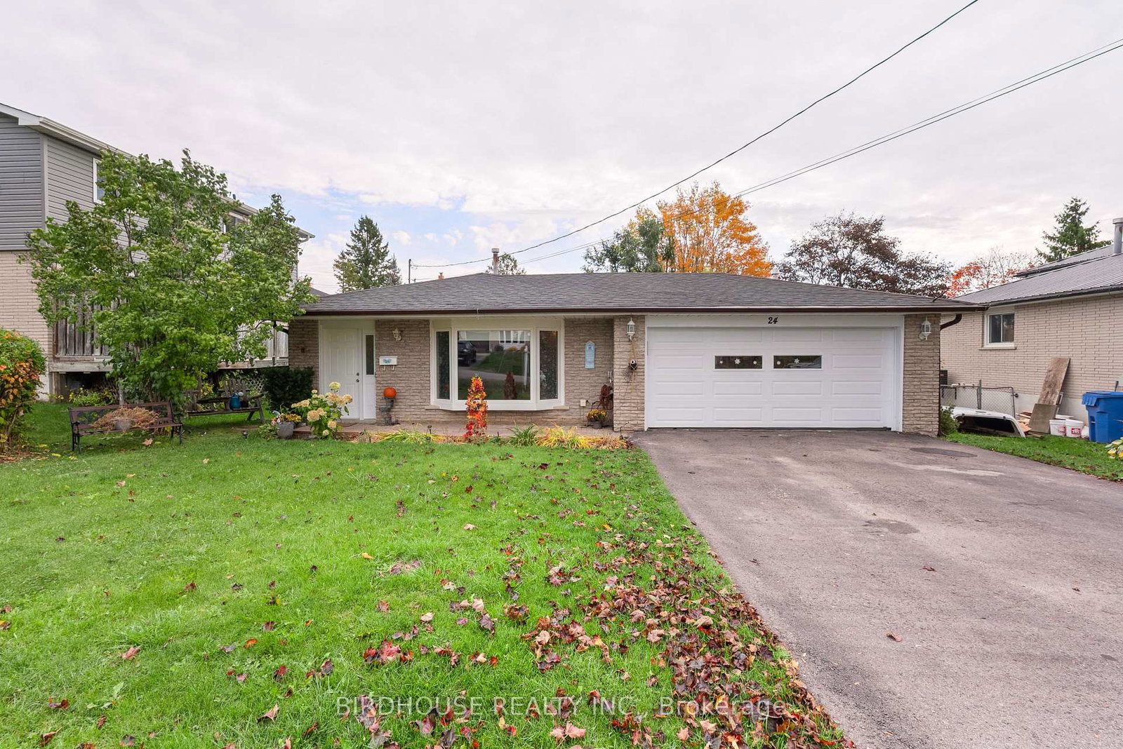 24-mohawk-drive-kawartha-lakes-ontario-x12480021