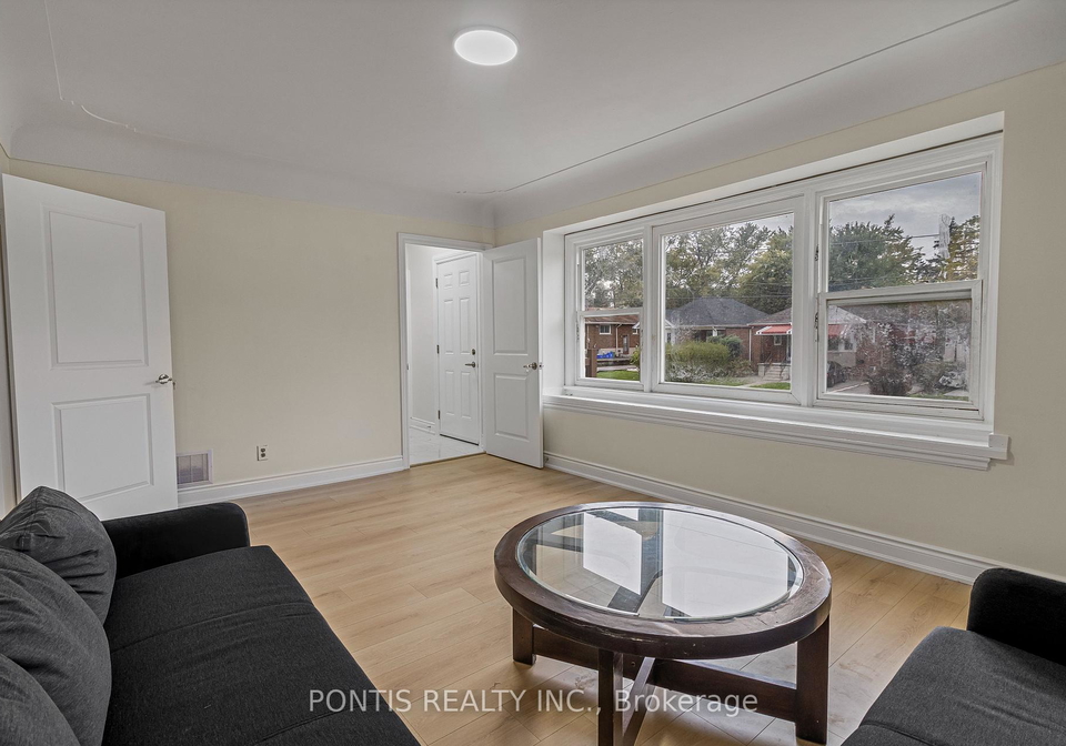 207-bowman-street-hamilton-ontario-x12480055