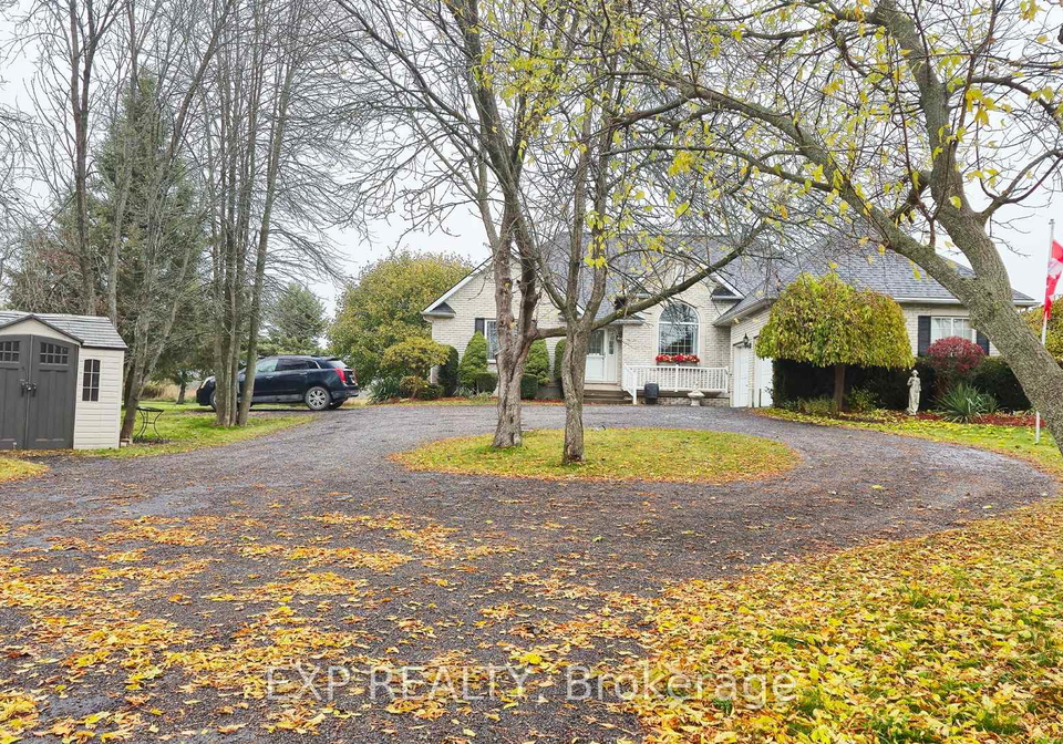 700-barcovan-beach-road-quinte-west-ontario-x12480197