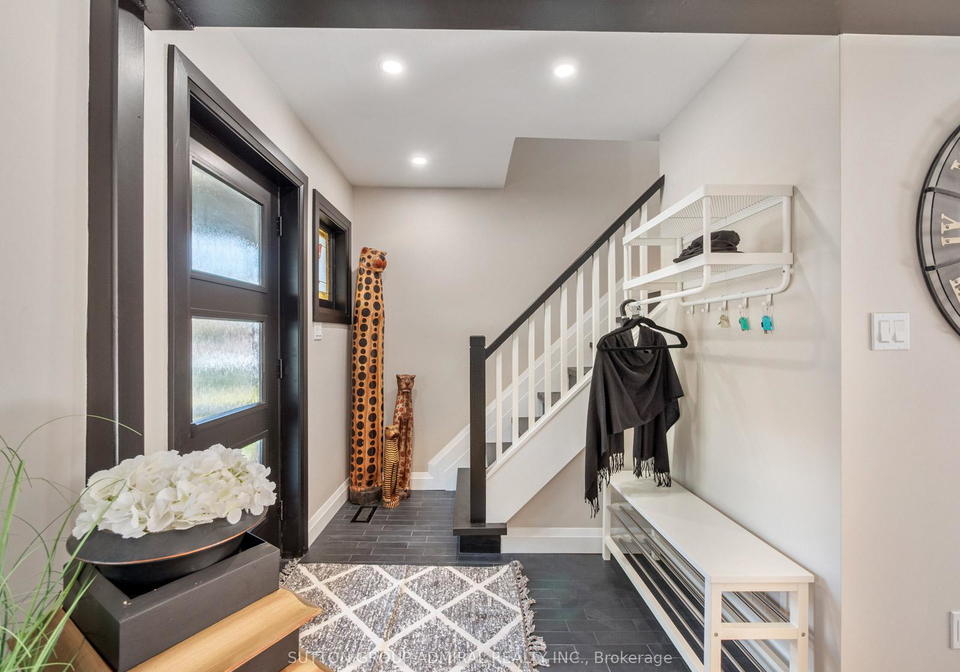 187-rosslyn-avenue-s-hamilton-ontario-x12480214