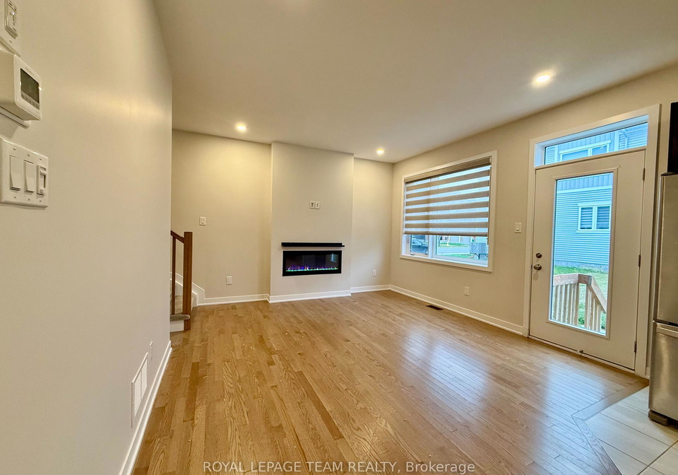 303-canadensis-lane-ottawa-ontario-x12480321