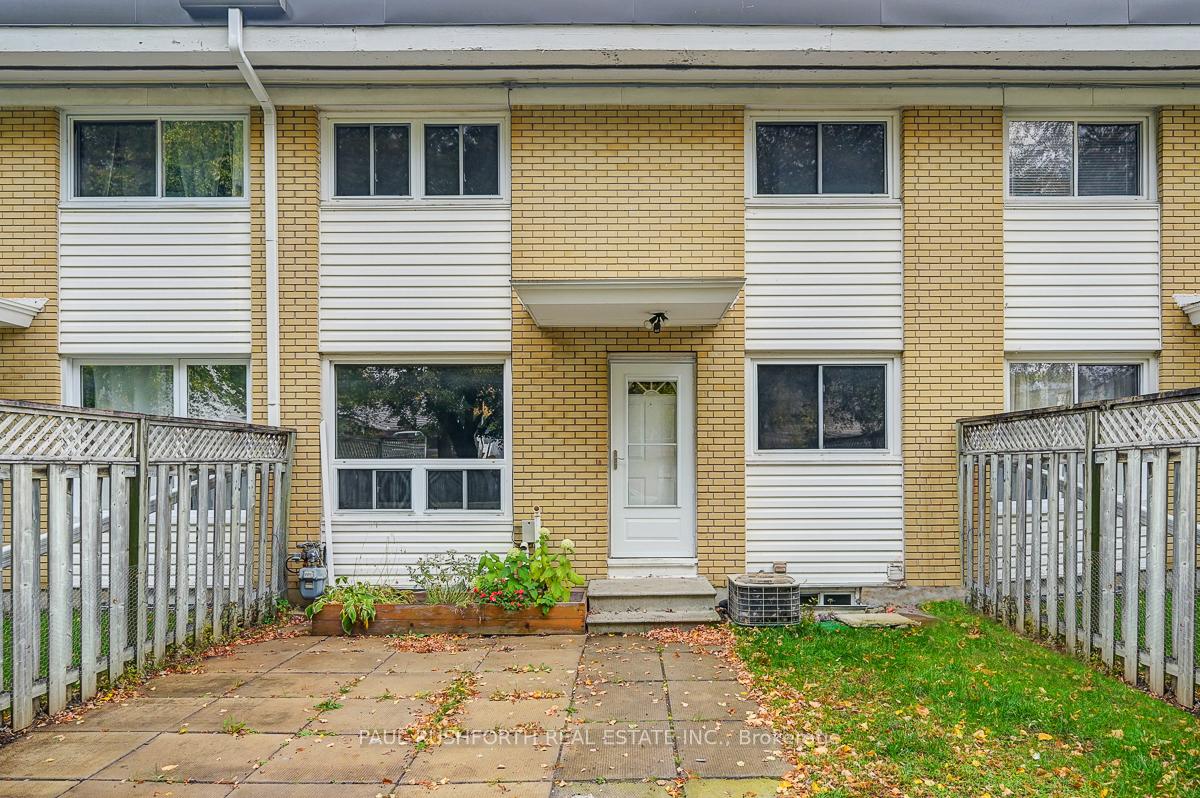 2668-moncton-road-britannia-heights-queensway-terrace-n-and-area-ottawa-ontario-x12480399