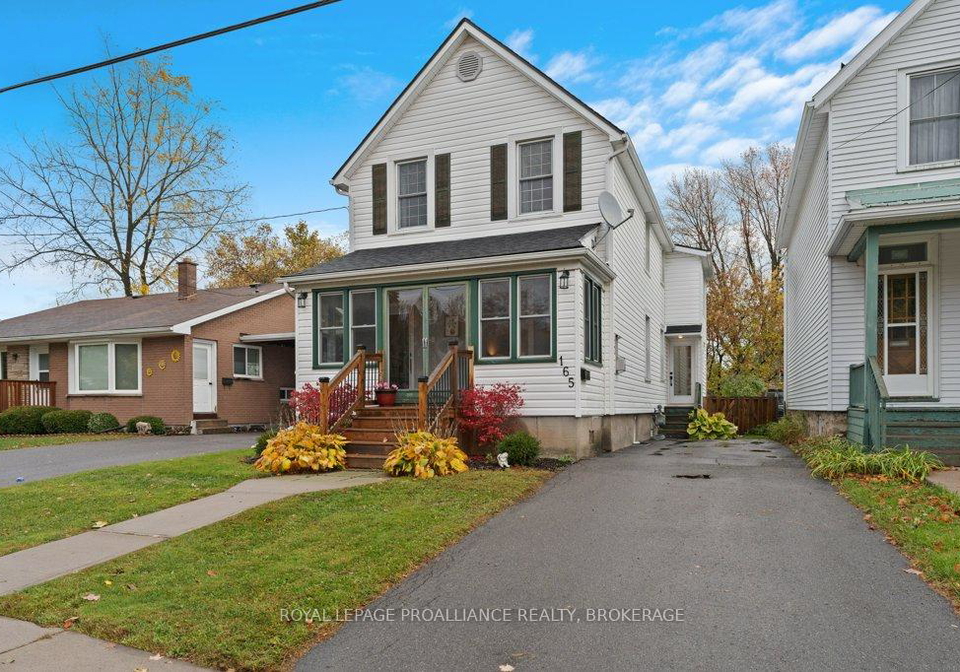 165-victoria-avenue-gananoque-ontario-x12480408