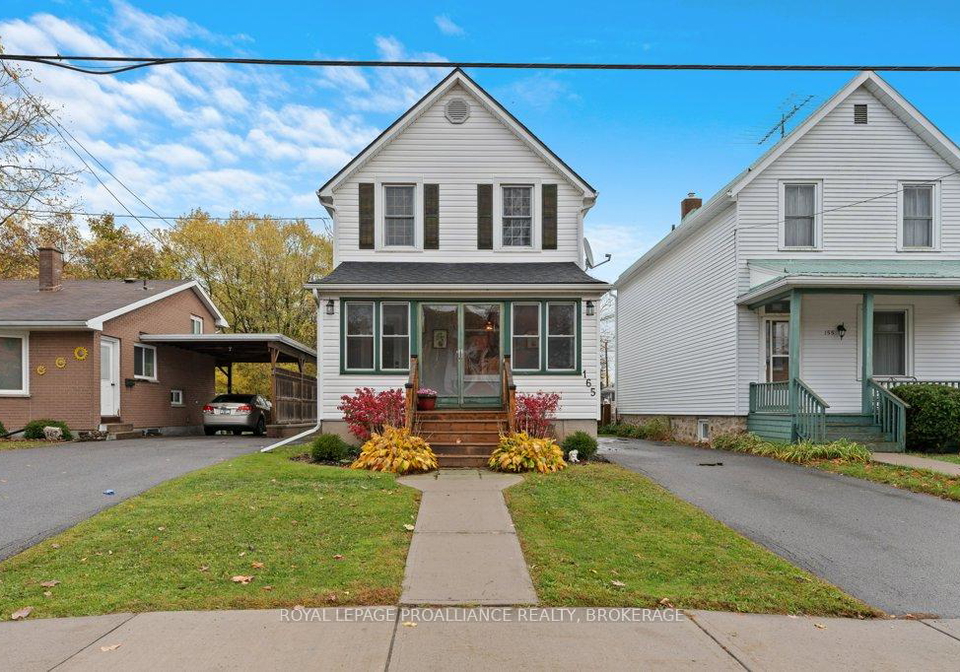 165-victoria-avenue-gananoque-ontario-x12480408