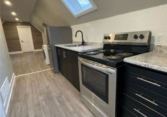 526-king-street-e-hamilton-ontario-x12480426