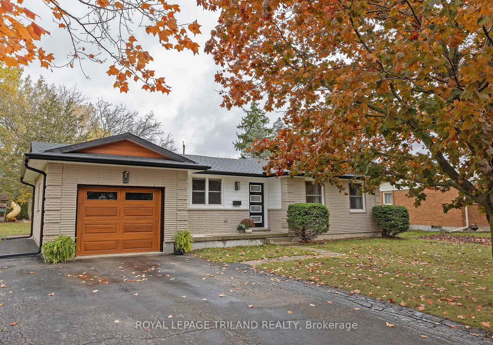 10117-lynhurst-park-drive-southwold-ontario-x12480455