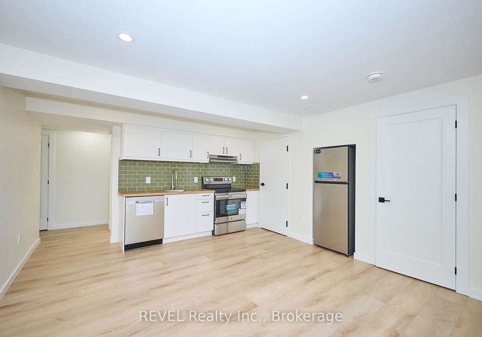 4652-belfast-avenue-niagara-falls-ontario-x12480494