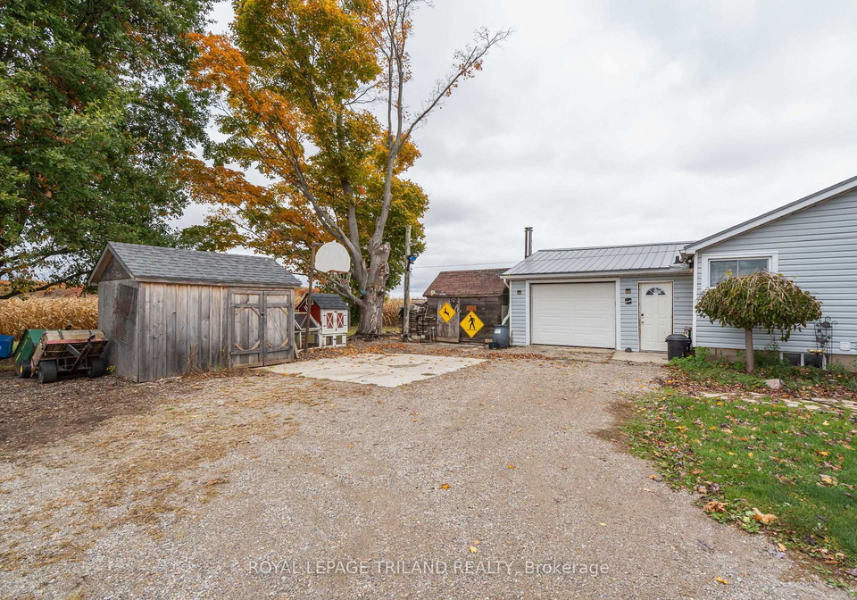 31354-fingal-line-w-duttondunwich-ontario-x12480634