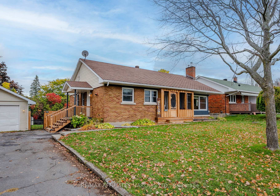 107-algonquin-avenue-south-stormont-ontario-x12480779