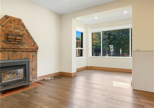 11-holton-avenue-s-hamilton-ontario-x12480948