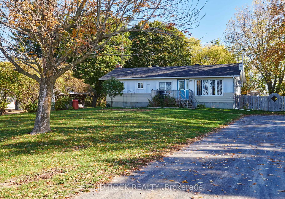 11904-county-road-18-south-dundas-ontario-x12481149