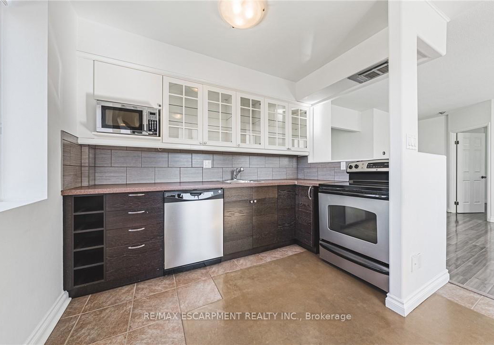 36-james-street-s-hamilton-ontario-x12481188
