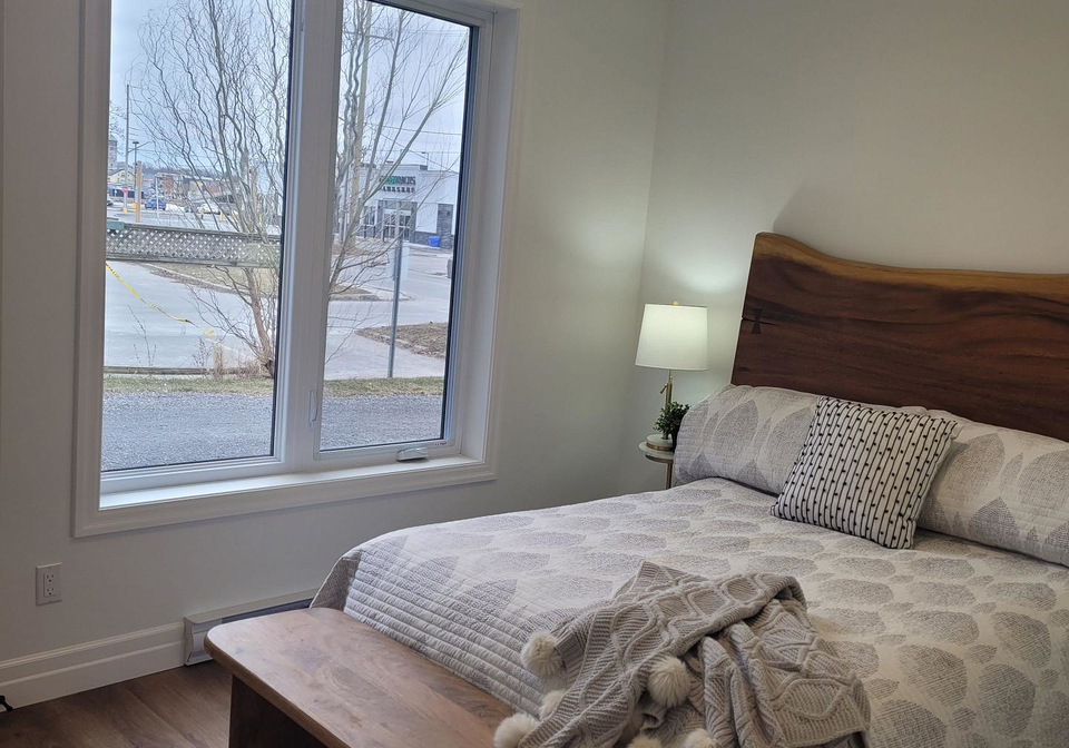 15-bay-street-quinte-west-ontario-x12481247