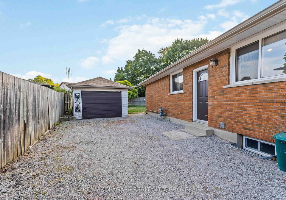 80-ted-street-st-catharines-ontario-x12481377