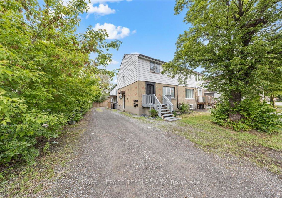 1008-st-laurent-boulevard-ottawa-ontario-x12481437
