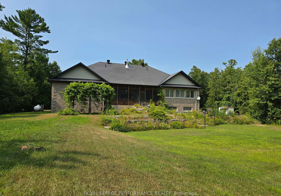 78-eileen-street-laurentian-valley-ontario-x12481746